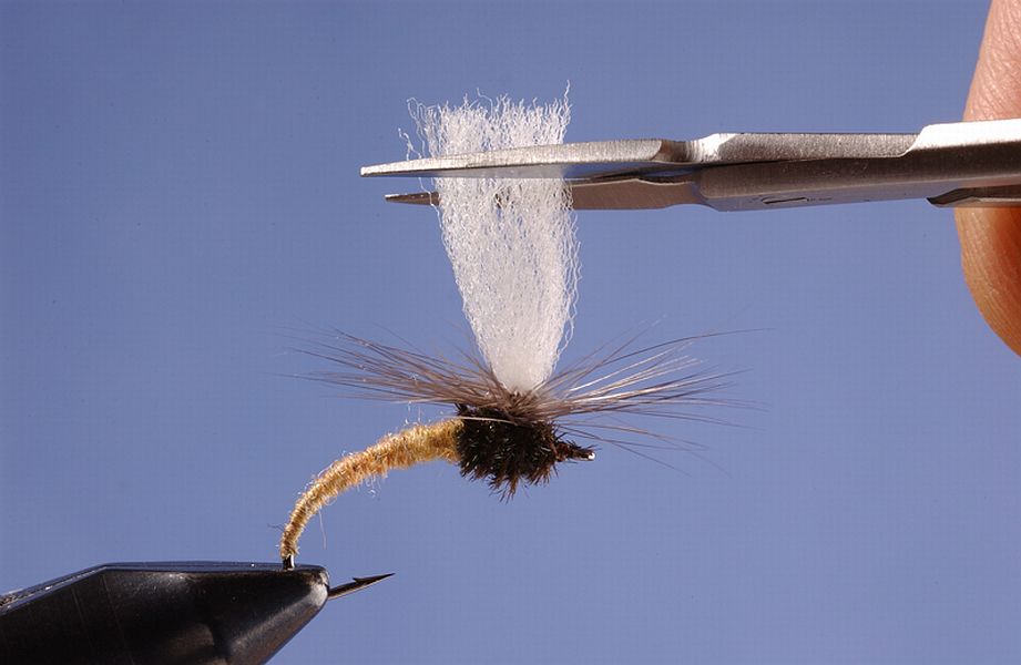 Tying_the_Klinkhamer_Special_14